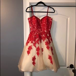 Beautiful cocktail dress! Red and Cream